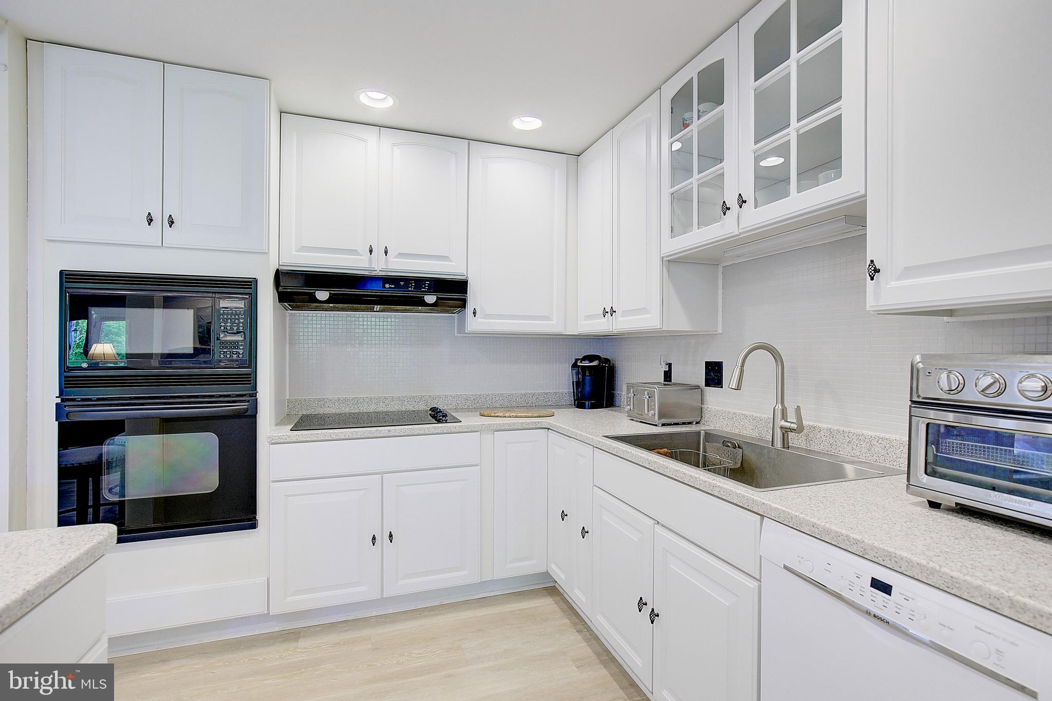 BAYSIDE - Residential