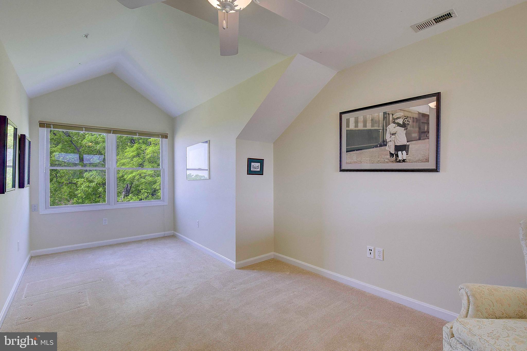 BAYSIDE - Residential