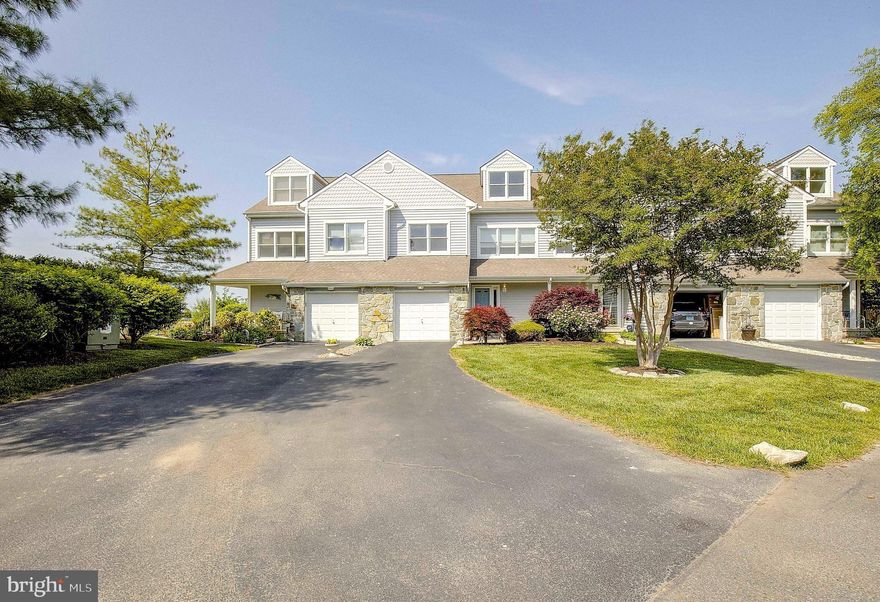 ***Seller will pay 1 year of HOA dues for acceptable offer***Bayside Oasis! Enjoy relaxed gatherings, entertaining and views of the Chester River in this Established and Popular community in your 3 level, 3 Bedroom, 3.5 bath home with many Beautiful features!  Walking up to the home you will see its pretty Stone Accents, Driveway for 2 cars, garage and mature landscaping. As you enter the home you will be struck by  the 3 Story Foyer and Updated Luxury Plank Flooring on first level. If you haven't already noticed the River Views you will be surrounded by a great place to Entertain or get Cozy....Beautiful Kitchen with Upgraded Counters, tile backsplash, newer sink , gathering room with white Built-ins, Dining Area all leading out to a Back Deck to unwind! Lots of privacy with 2 full Baths in each bedroom on the second floor and a Primary bedroom with its own Deck and more River Views! Up to the 3rd Level can be another room to have a home office, entertainment room, 3rd bedroom  with its own Full Bath (not all units have this feature!) as well as double windows to see the river and nature! Recent upgrades are newer Carpet,  Crown Molding, Chair Rails, Paint, garage drywall painted, newer 1st floor heat pump, newer hot water heater and recent appliances refrigerator, washer and dryer. This community has so much to offer connecting home and nature to bring you that "Coastal" indoor-outdoor life! Community Pool, Clubhouse, Exercise Room, Tennis Courts, Pickle Ball, Volleyball Courts as well as Lawn Maintenance and more! Walk to Castle Marina, restaurants or bike/walk on the Cross Island Trail! Located just a few miles to the Chesapeake Bay Bridge, Marinas, Waterfront Dining, Outlet Shopping and More!  Make our showing appointment today!