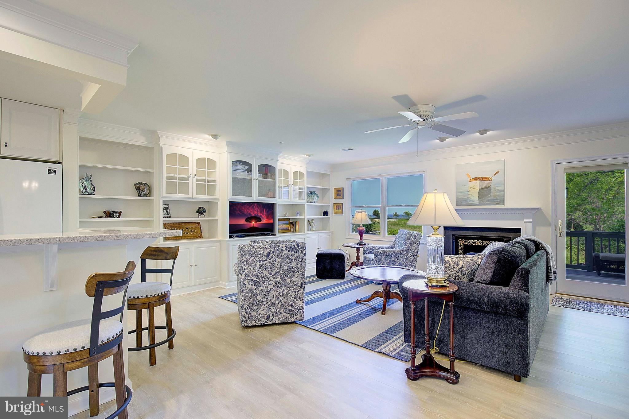 BAYSIDE - Residential