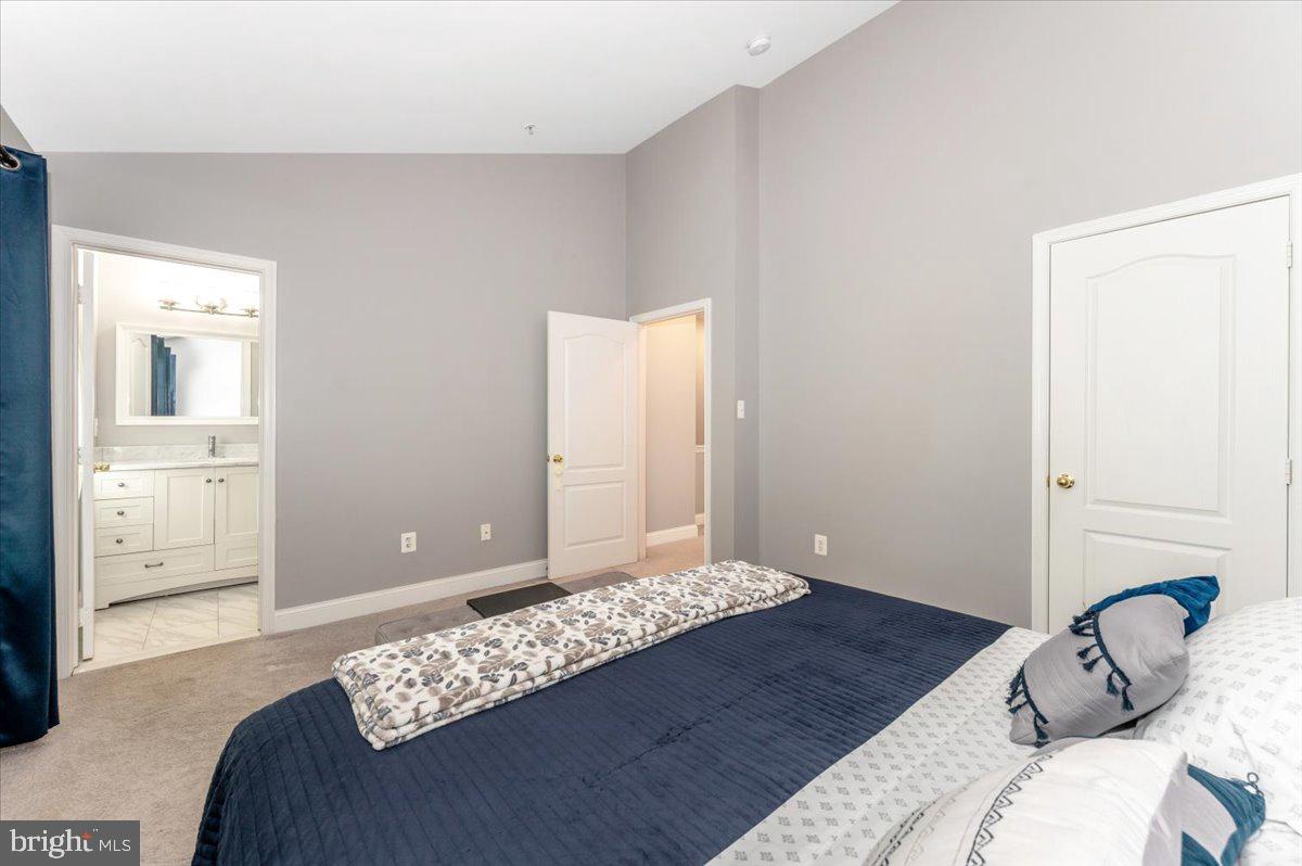 CLARKSBURG TOWN CENTER - Residential