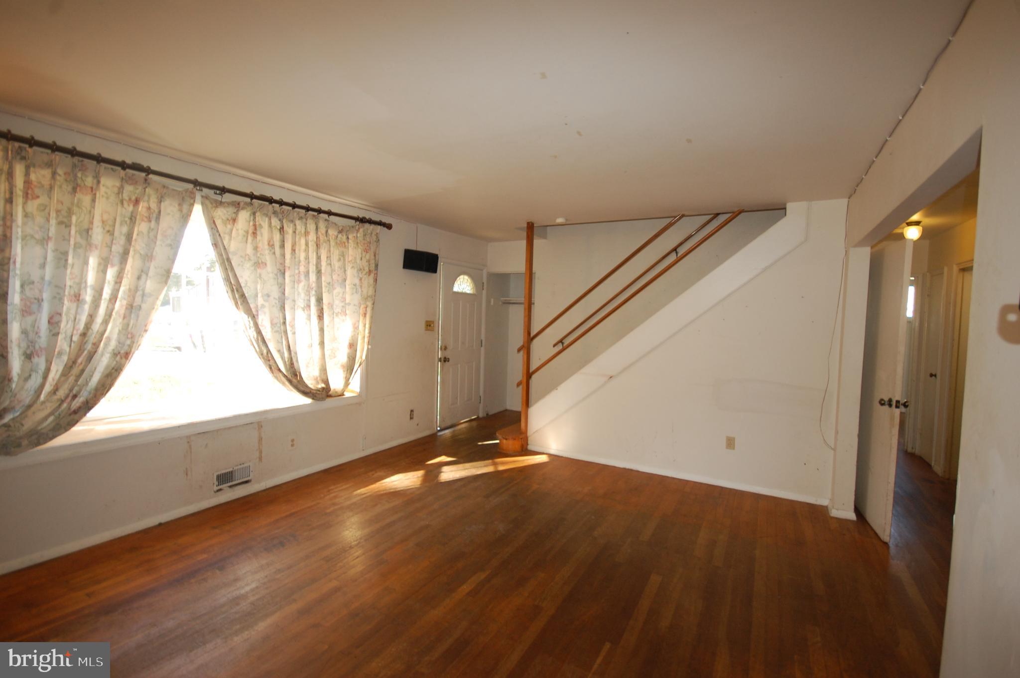 FAIRVIEW - Residential