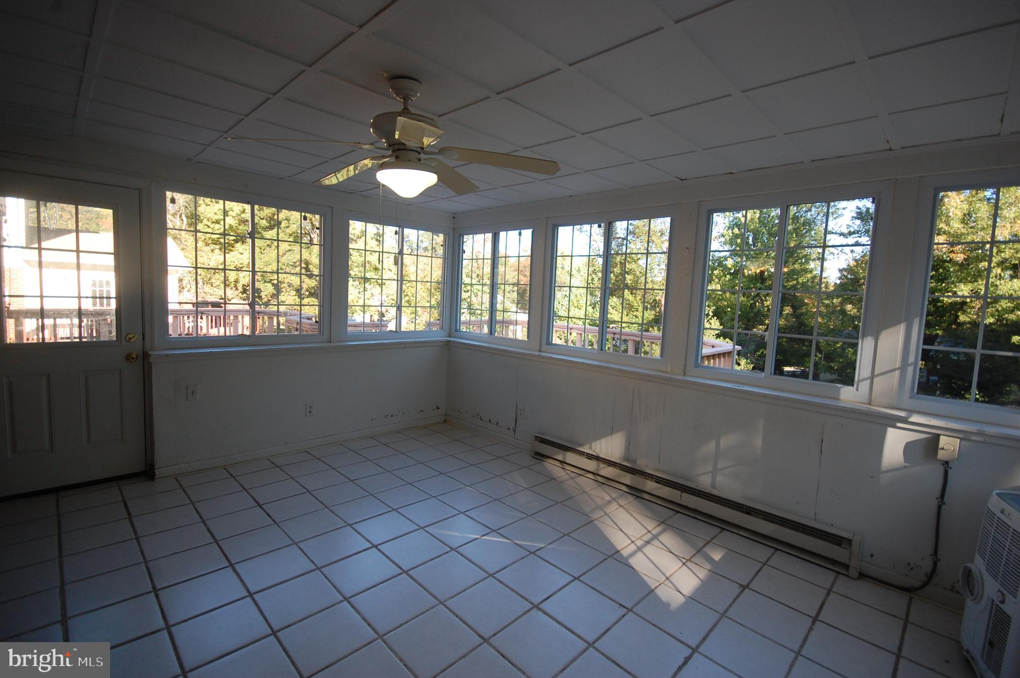 FAIRVIEW - Residential