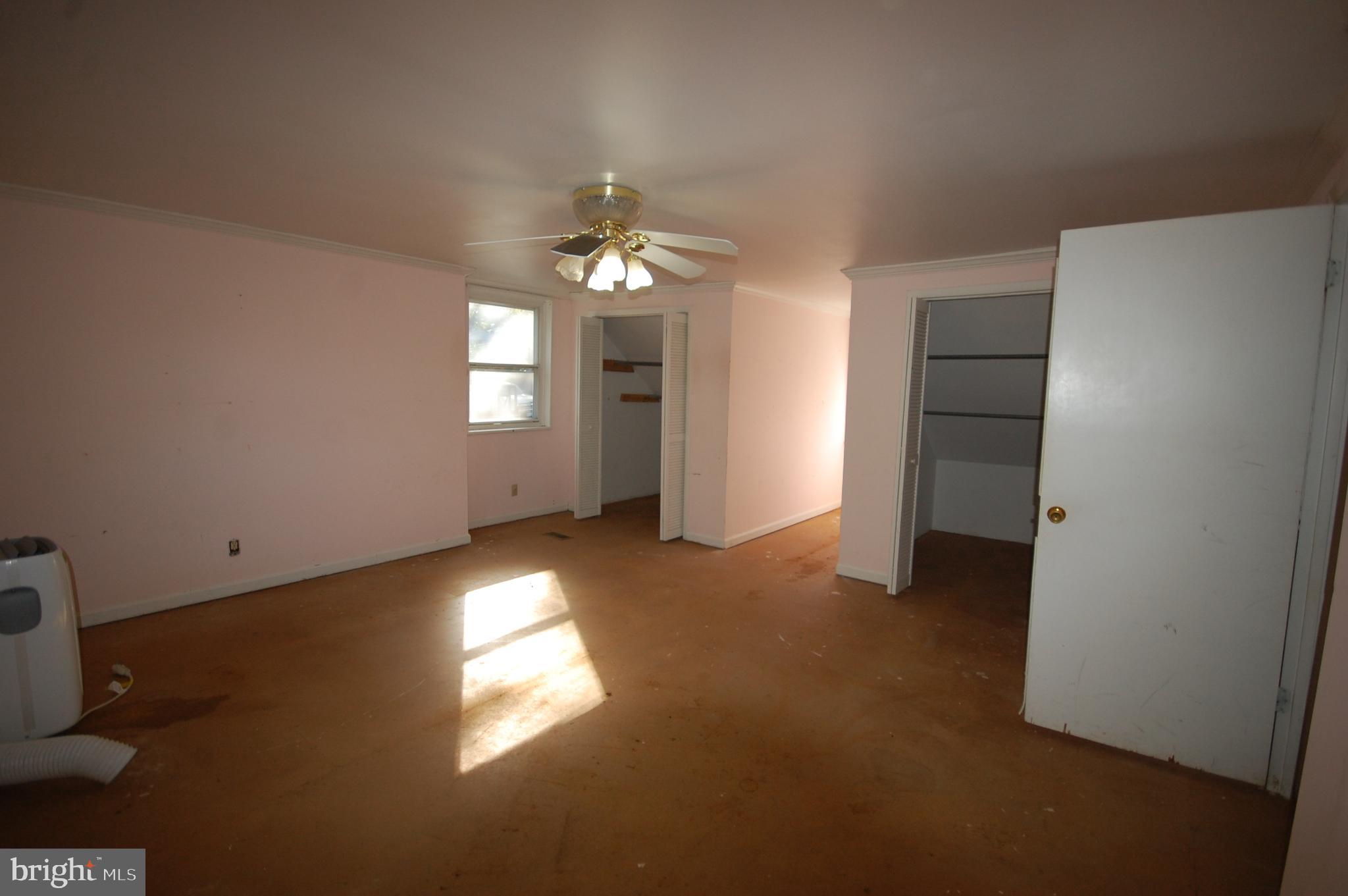 FAIRVIEW - Residential