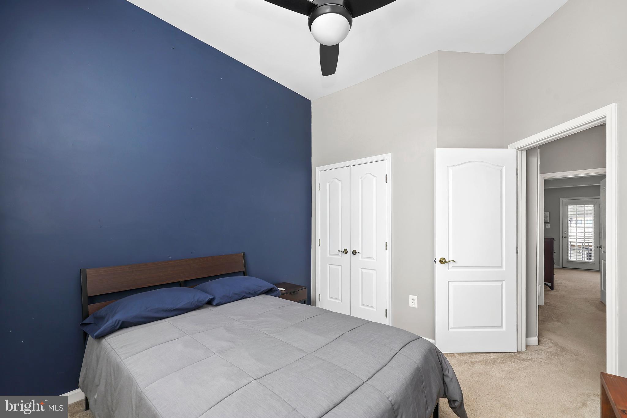 THE TOWNES AT VILLAGE PLACE - Residential