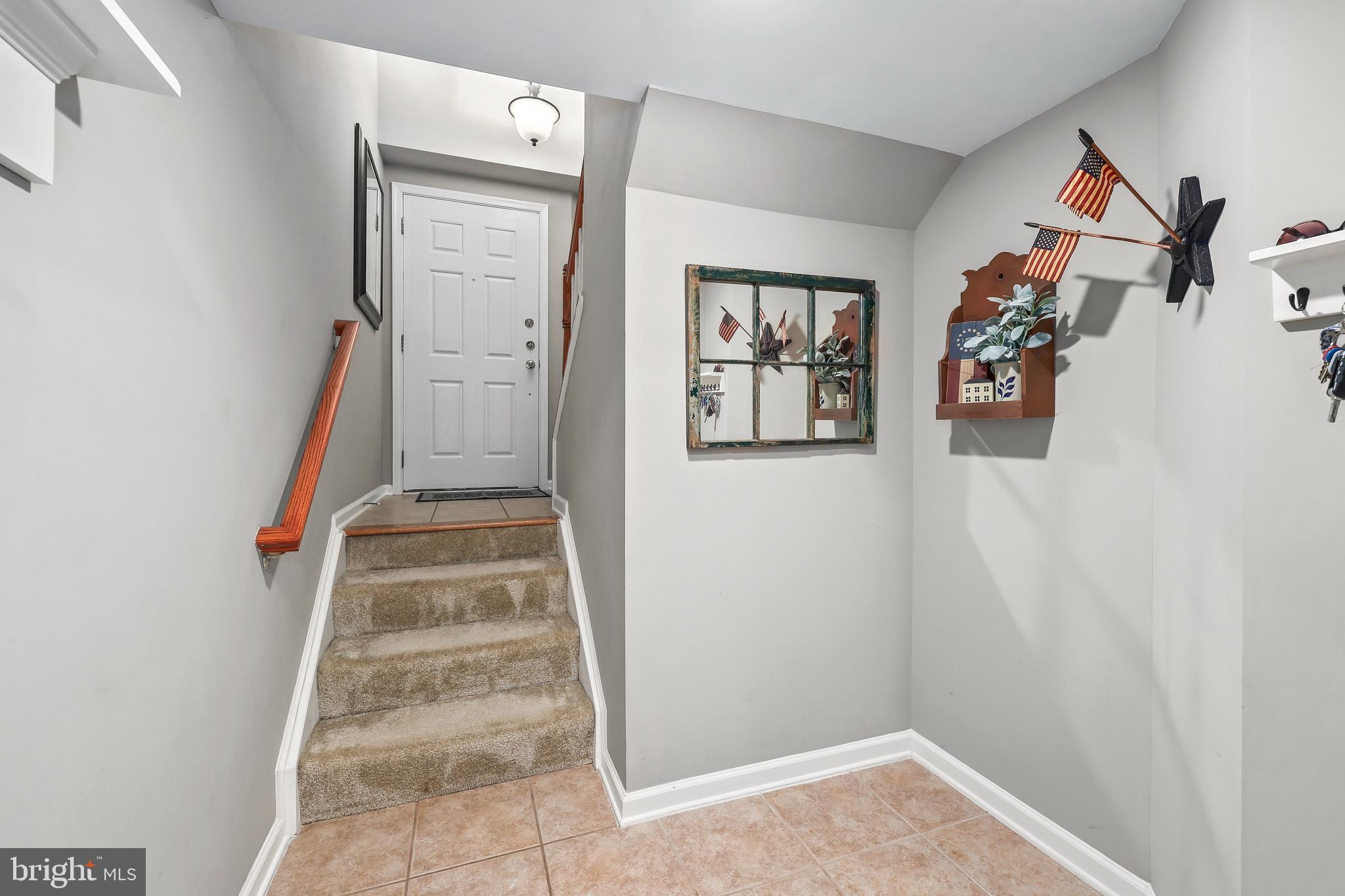 THE TOWNES AT VILLAGE PLACE - Residential