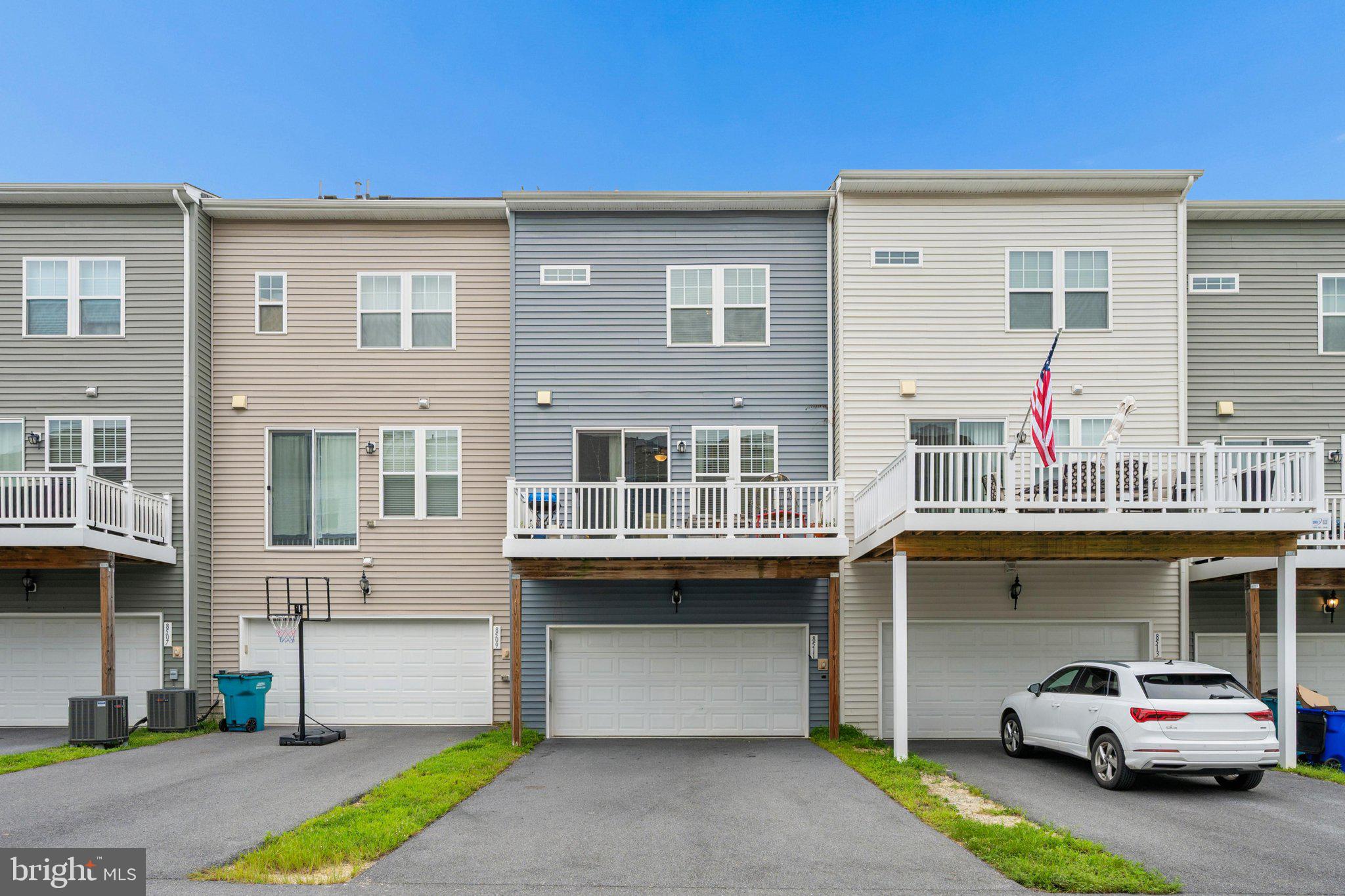 8511 BALD EAGLE LANE