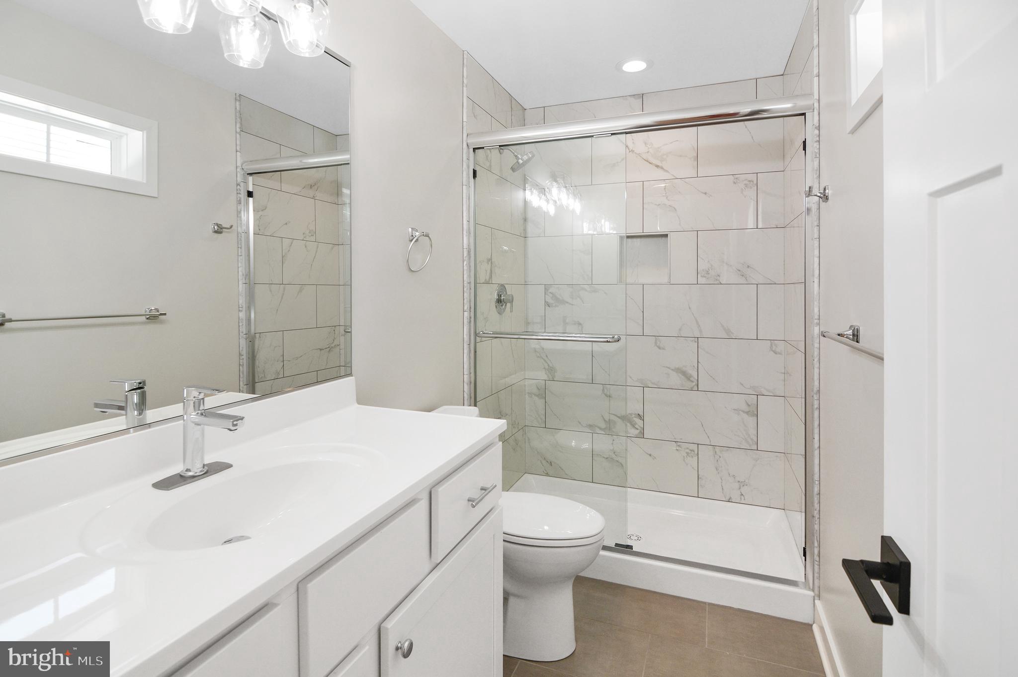 LYNDHURST - Residential