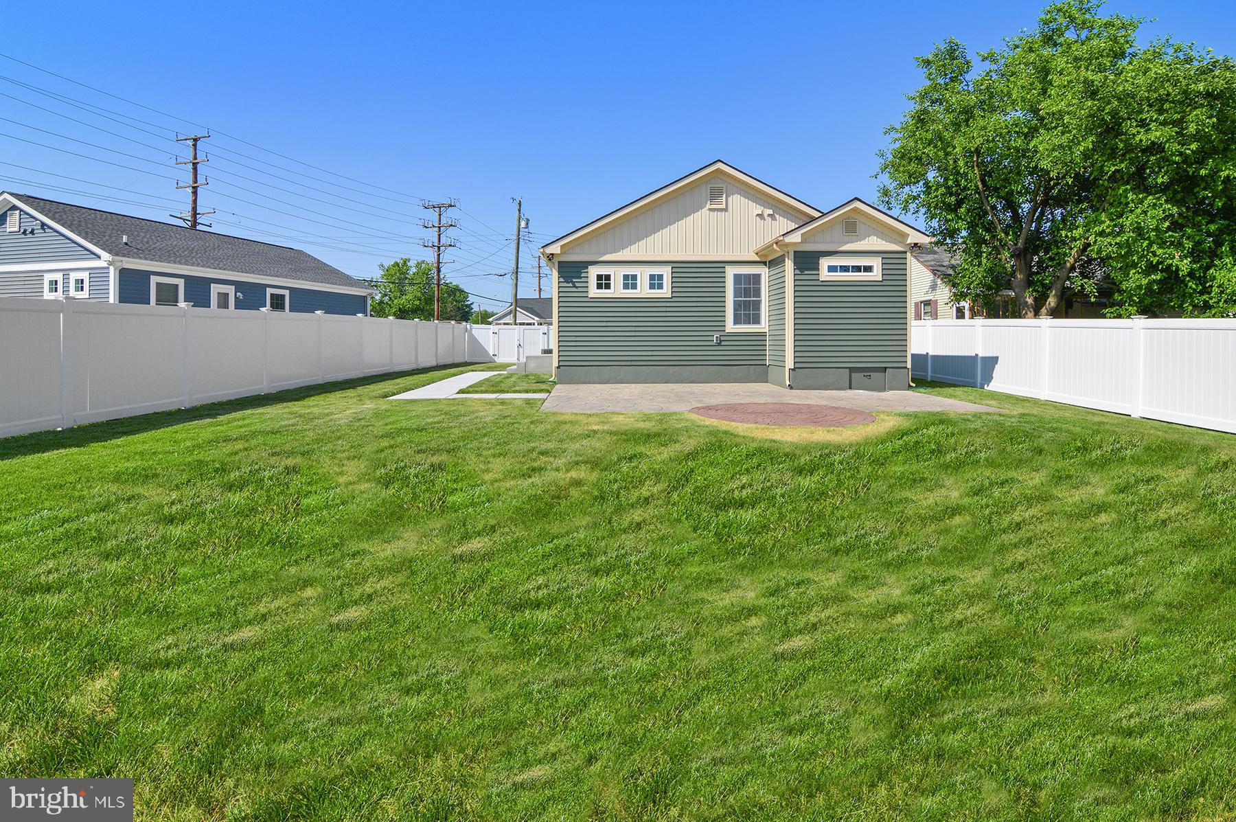 LYNDHURST - Residential