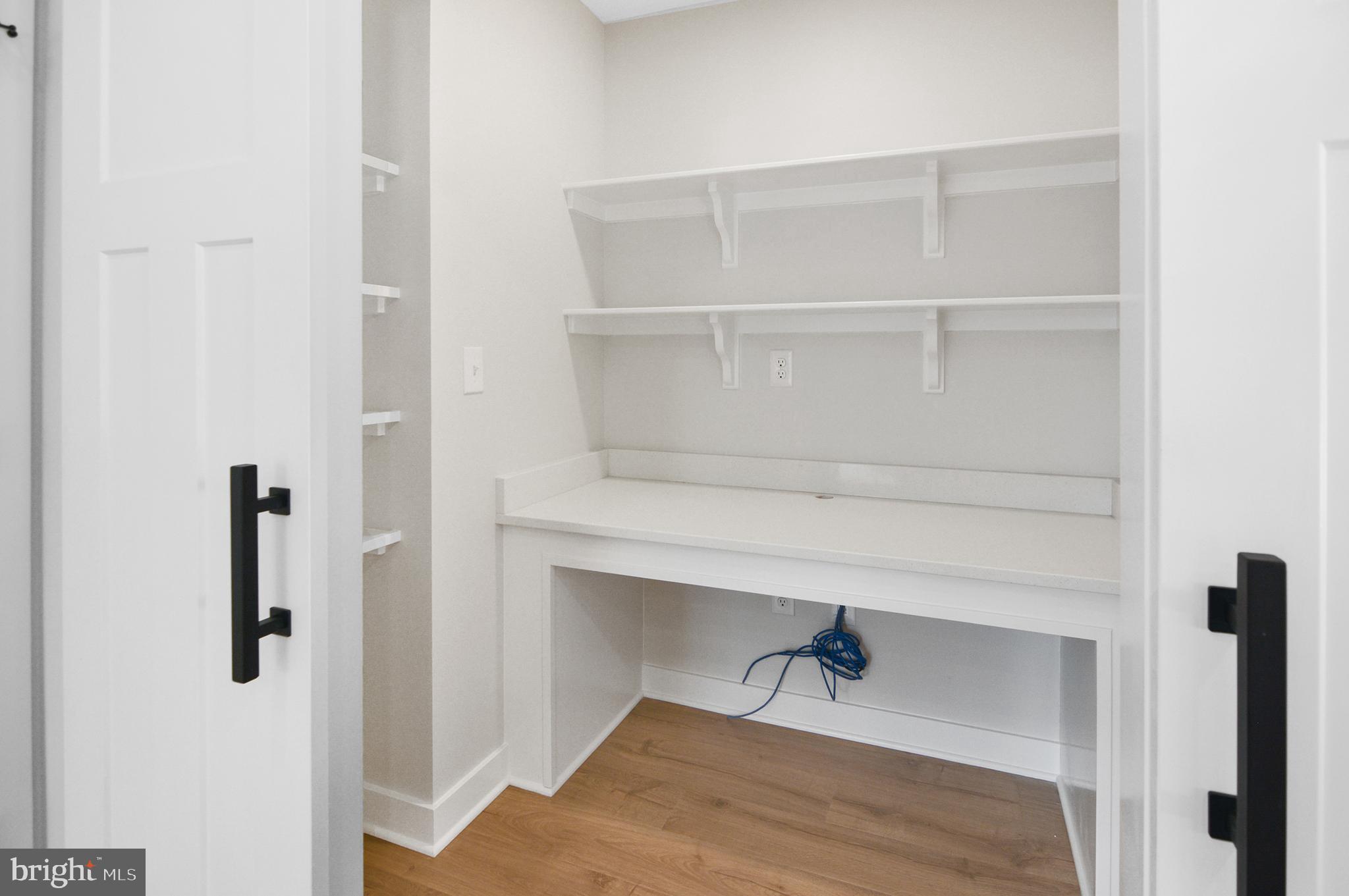 LYNDHURST - Residential