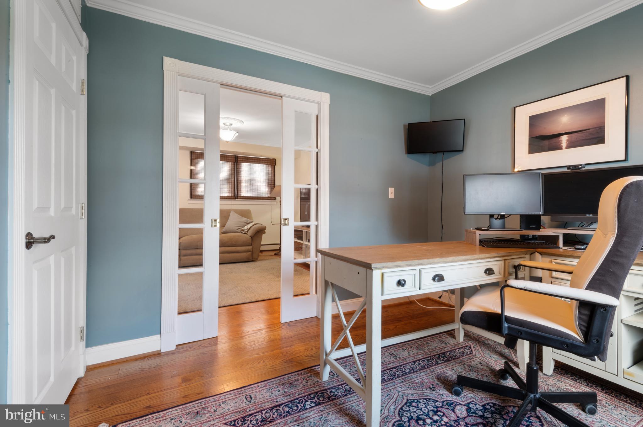 BOWLEYS QUARTERS - Residential