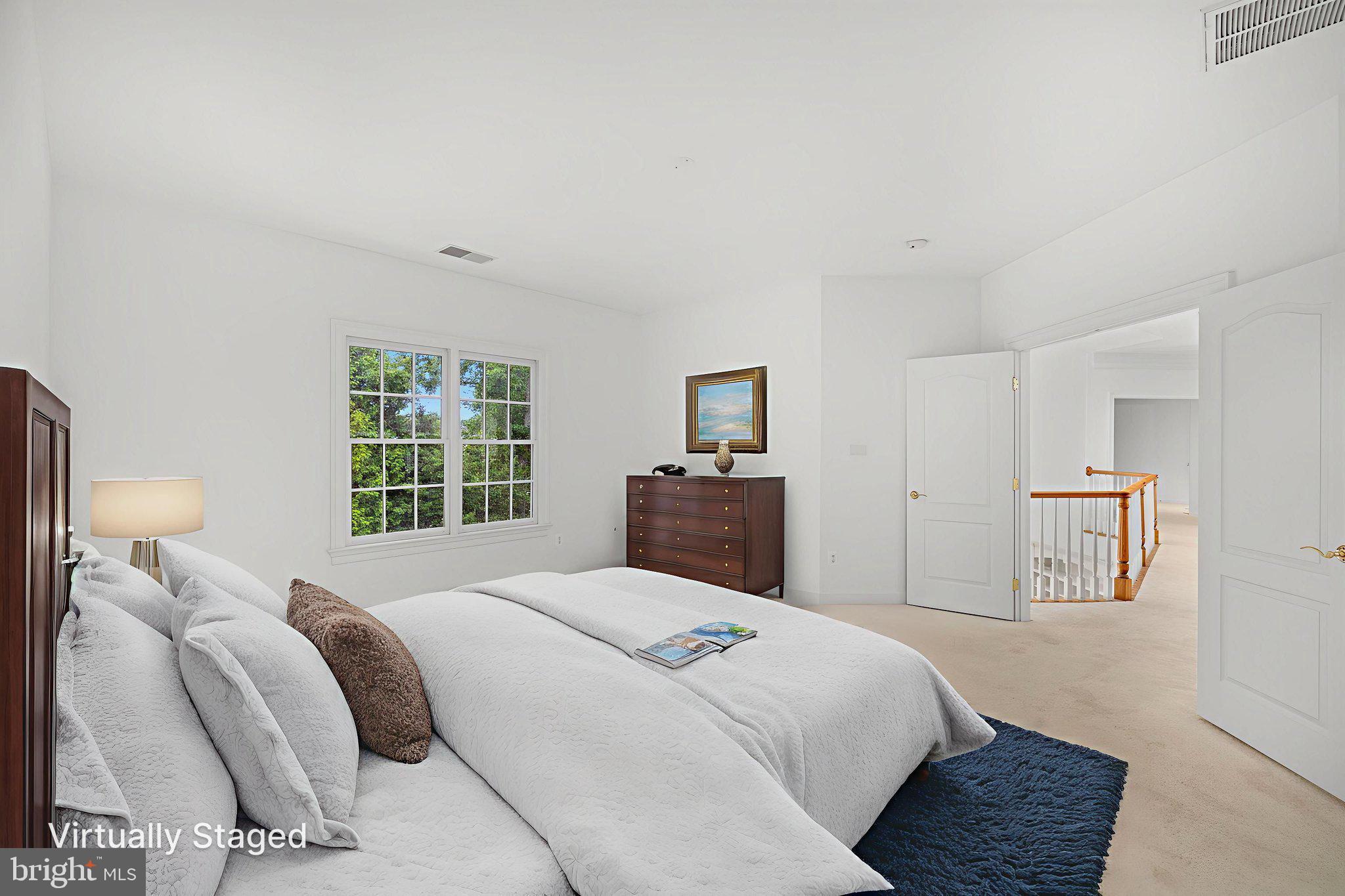 FOXHALL OF MCLEAN - Residential