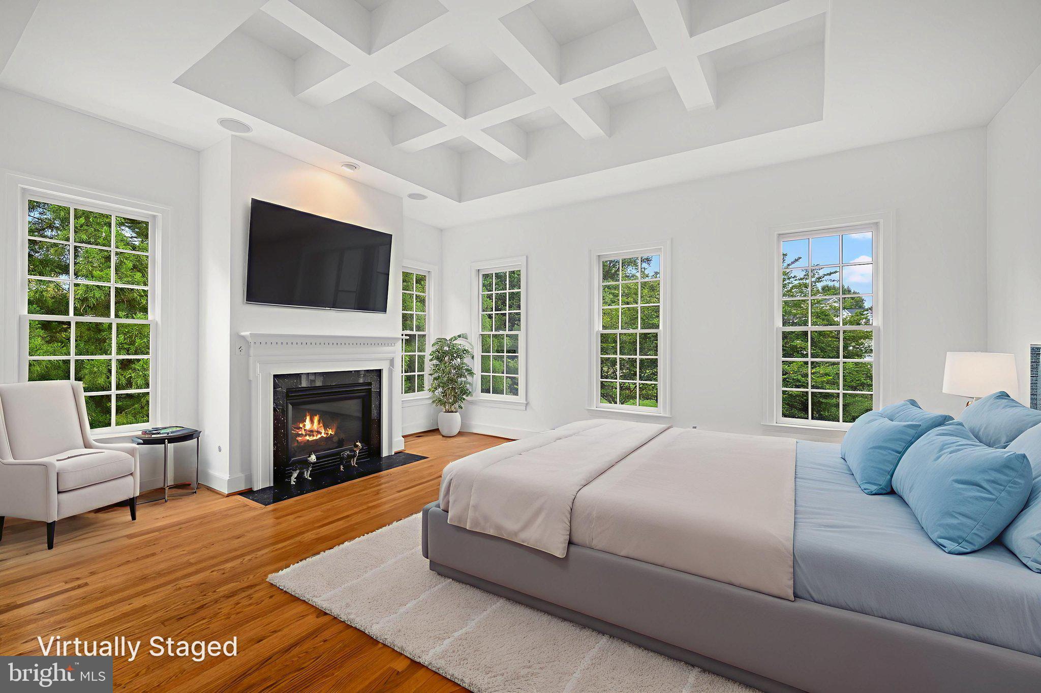 FOXHALL OF MCLEAN - Residential