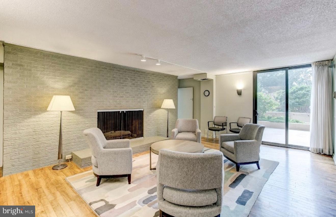 GUILFORD - Residential