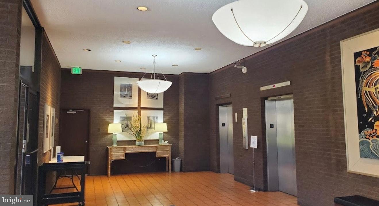 GUILFORD - Residential