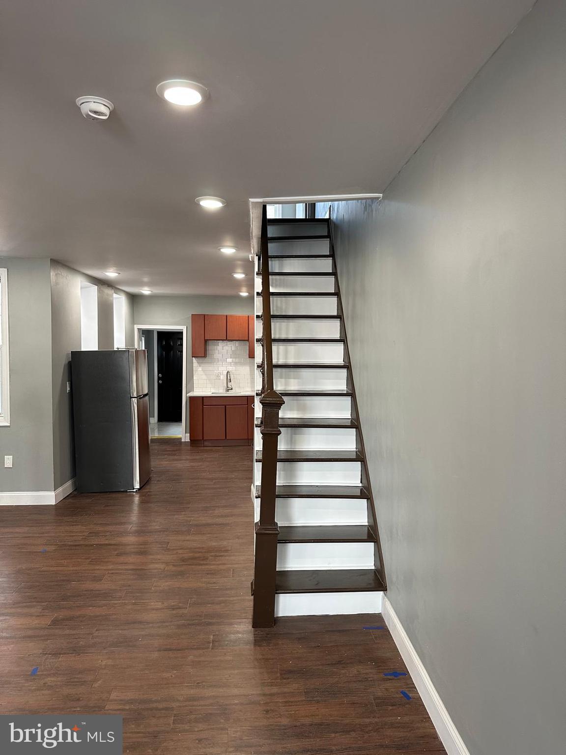 PHILADELPHIA (NORTH) - Residential Lease