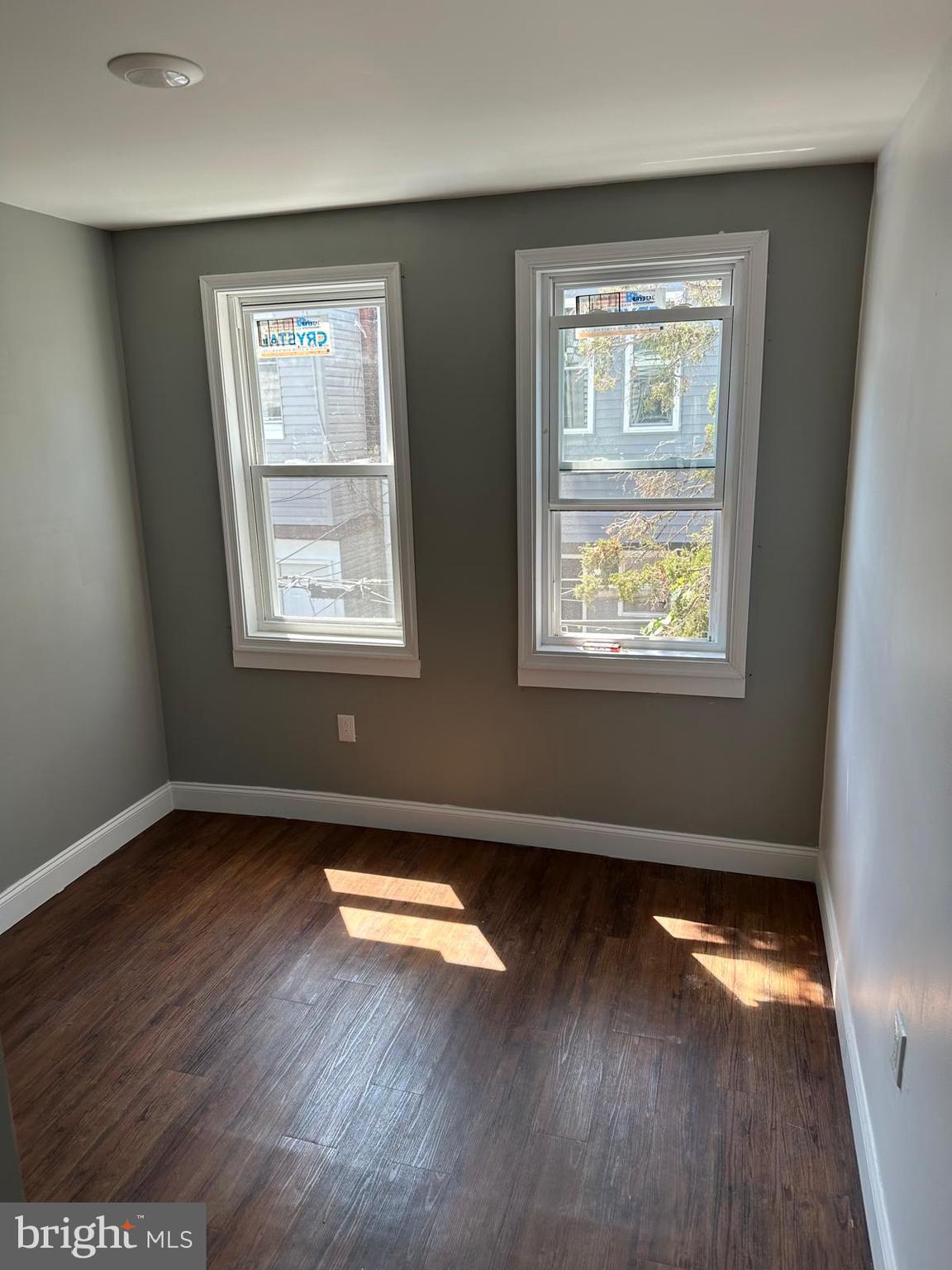 PHILADELPHIA (NORTH) - Residential Lease