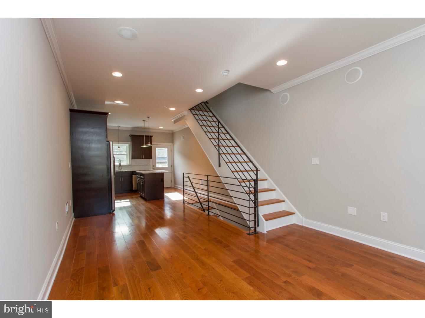 POINT BREEZE - Residential