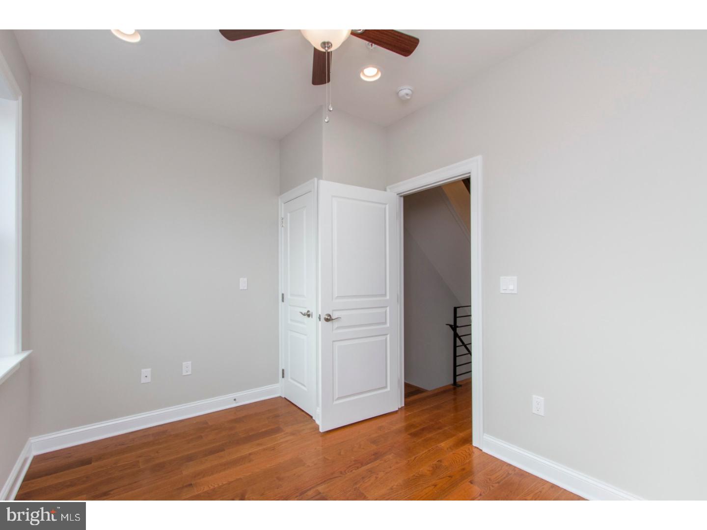 POINT BREEZE - Residential