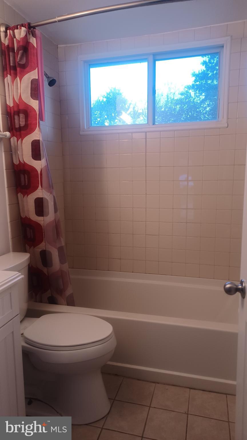 FRENCHS PARK - Residential Lease