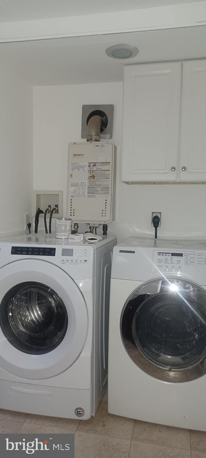 FRENCHS PARK - Residential Lease