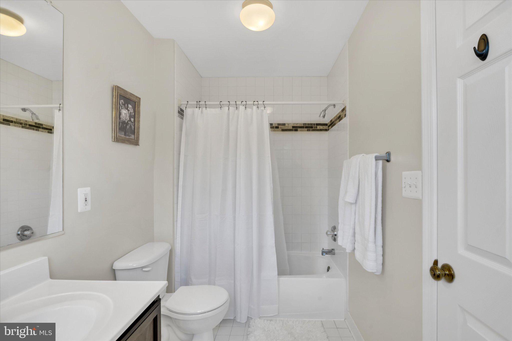 POTOMAC STATION - Residential