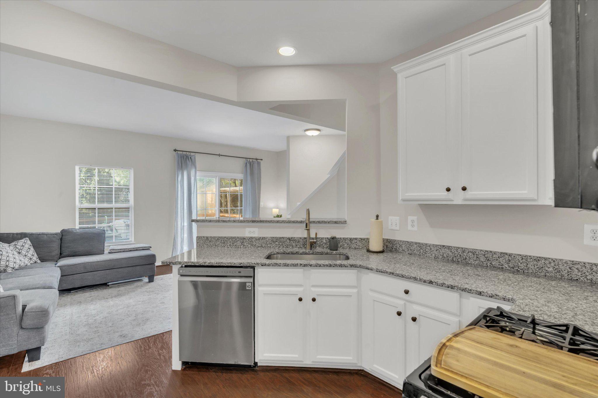 POTOMAC STATION - Residential