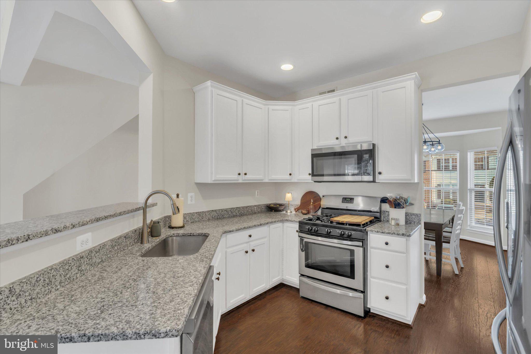 POTOMAC STATION - Residential