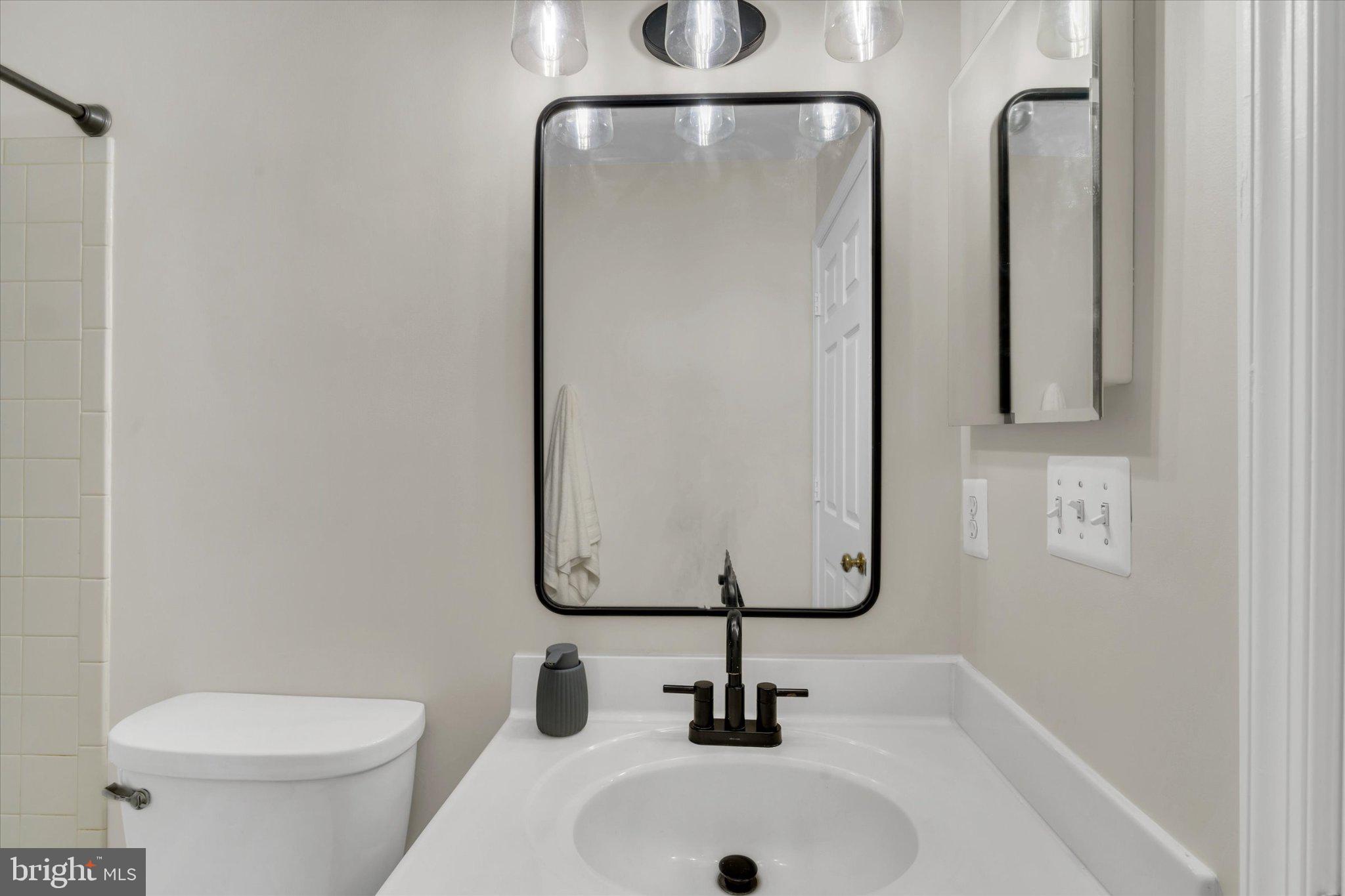 POTOMAC STATION - Residential