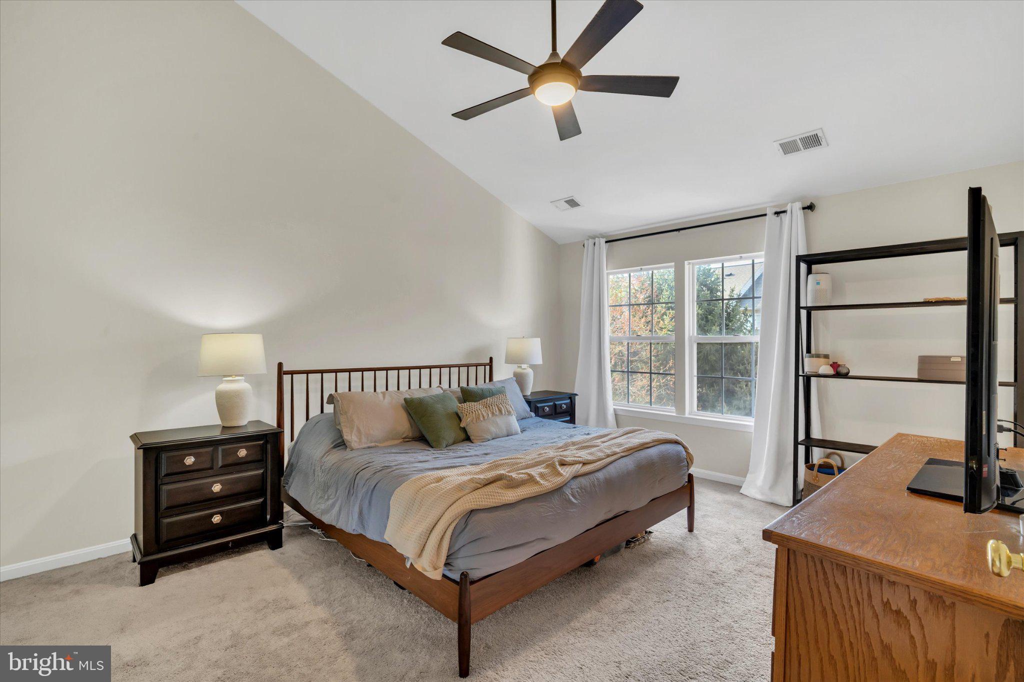 POTOMAC STATION - Residential