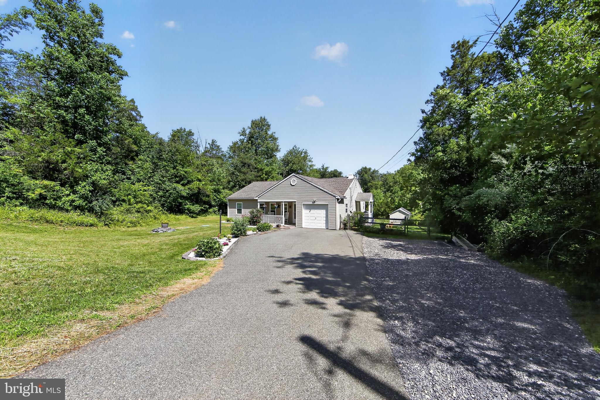233 SNYDER ROAD
