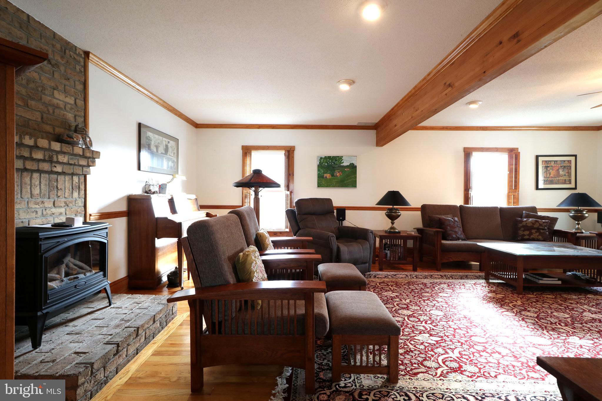 COLYER LAKE - Residential