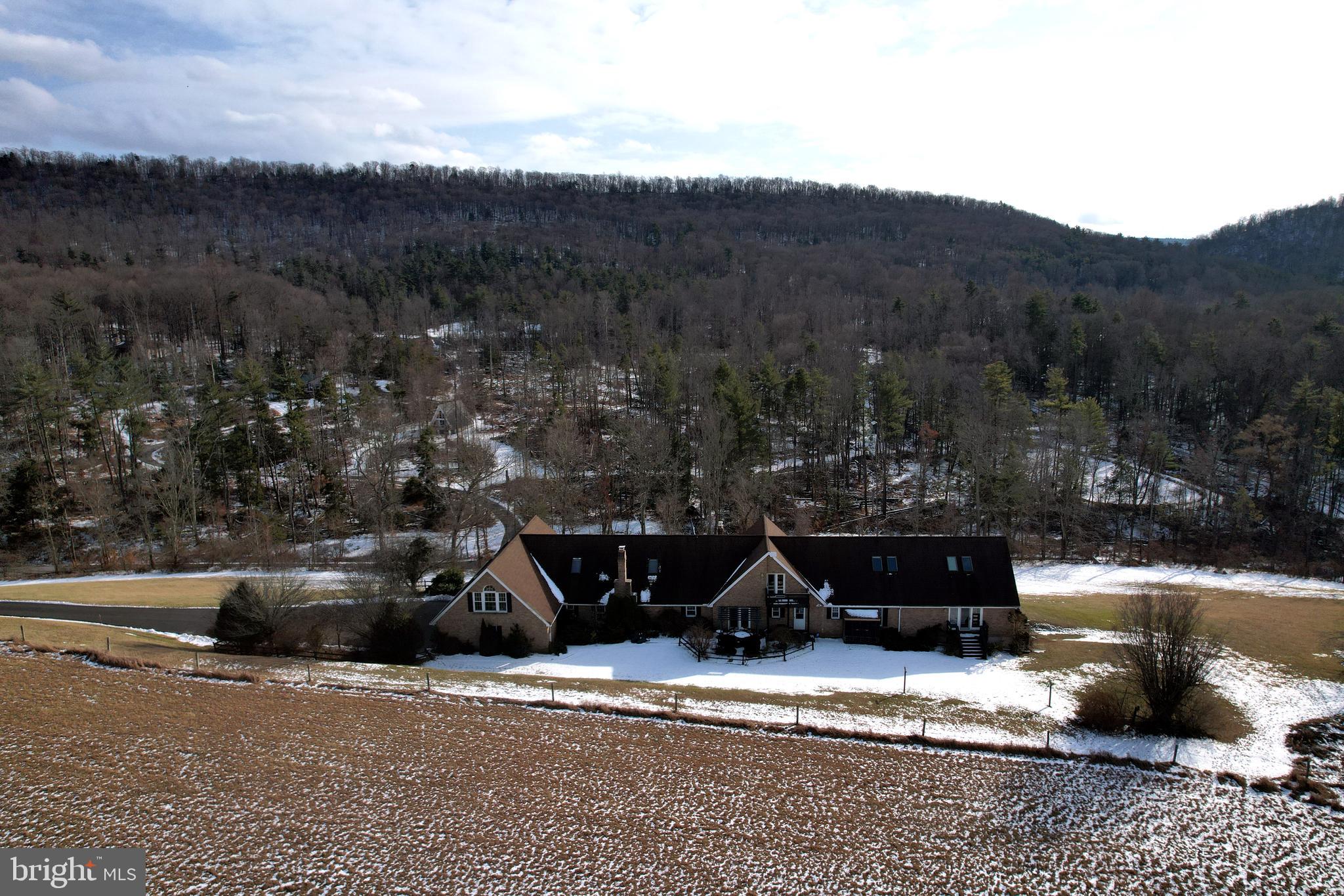 COLYER LAKE - Residential