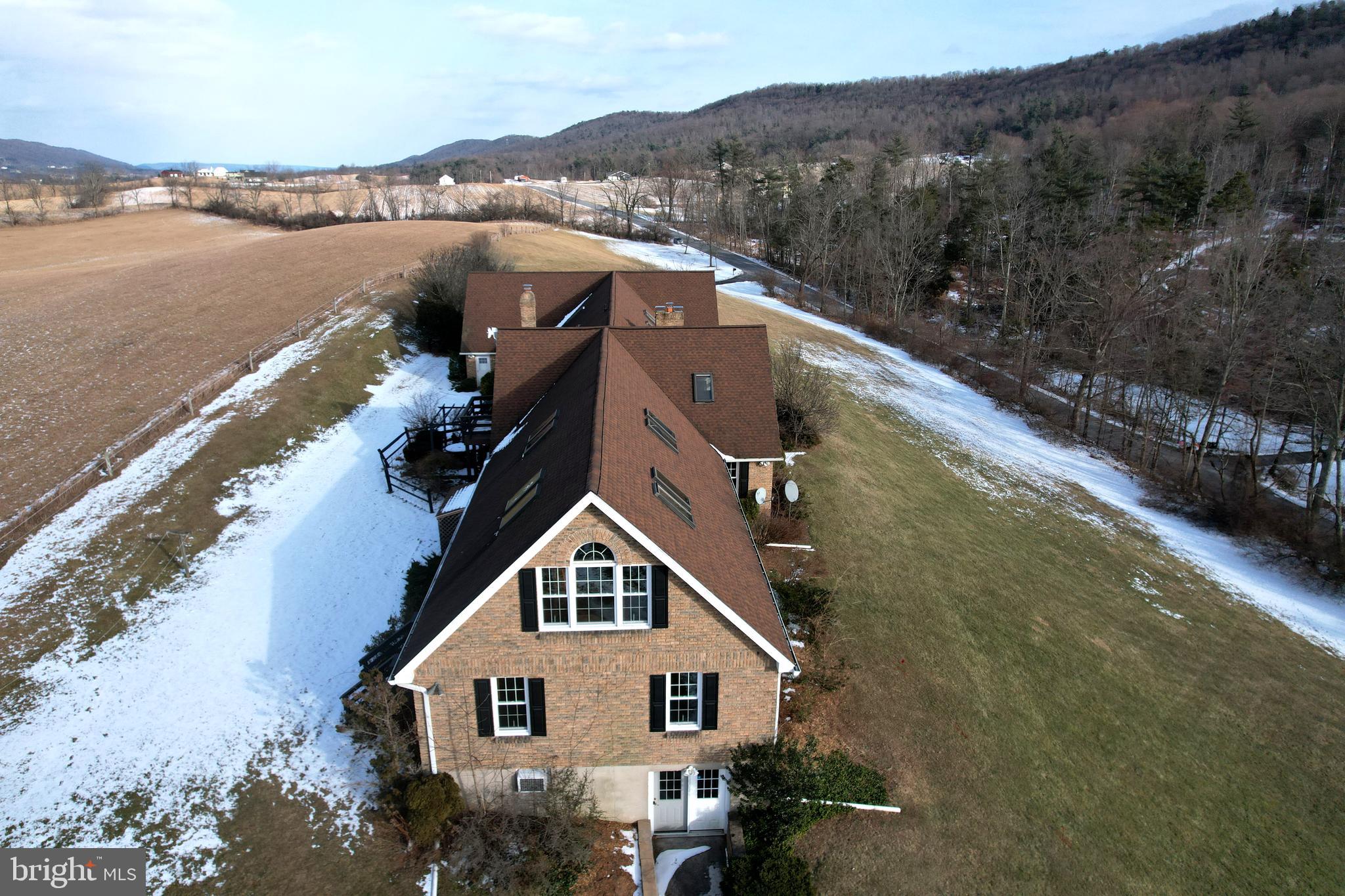 COLYER LAKE - Residential