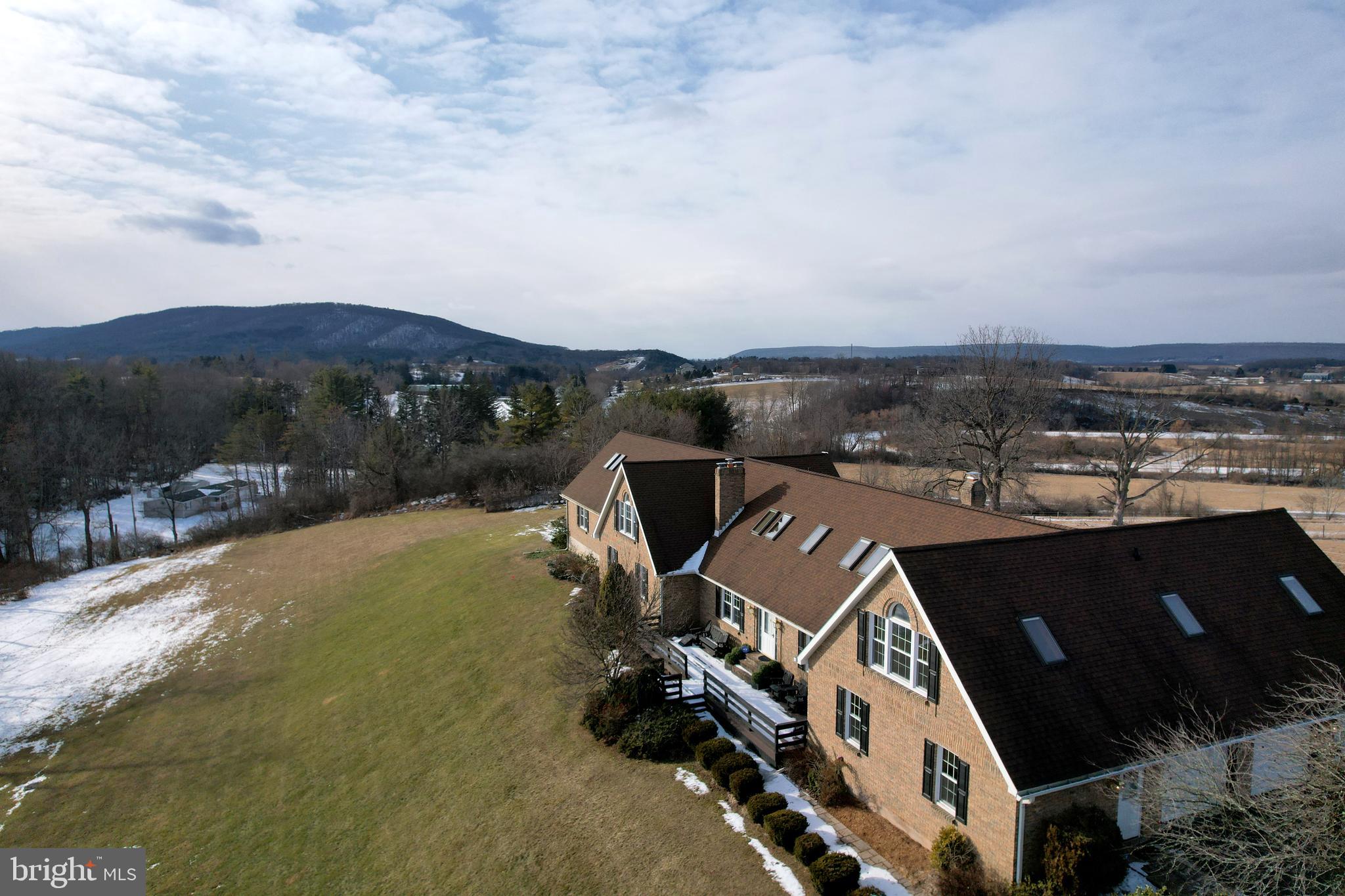 COLYER LAKE - Residential