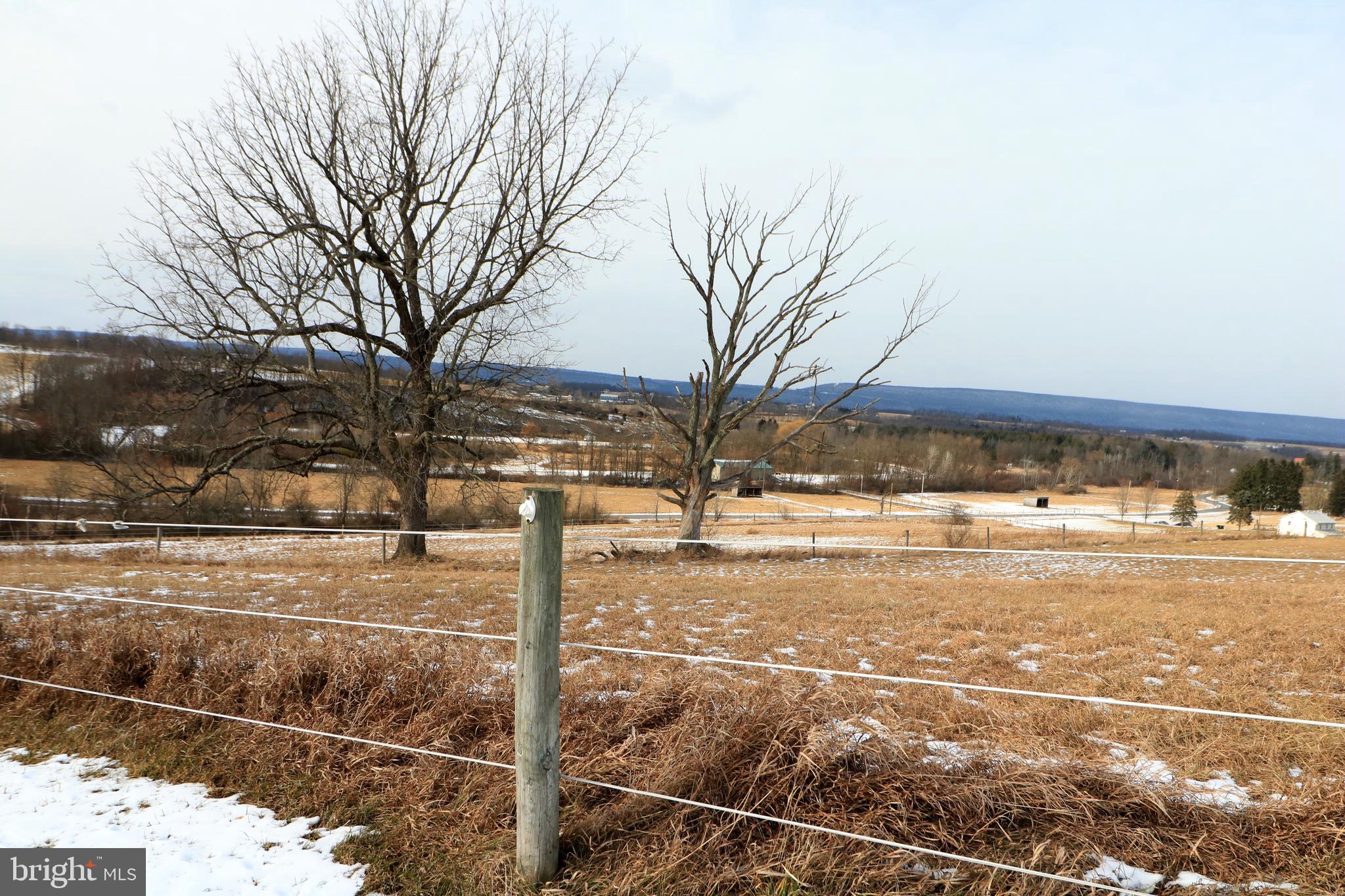 COLYER LAKE - Residential