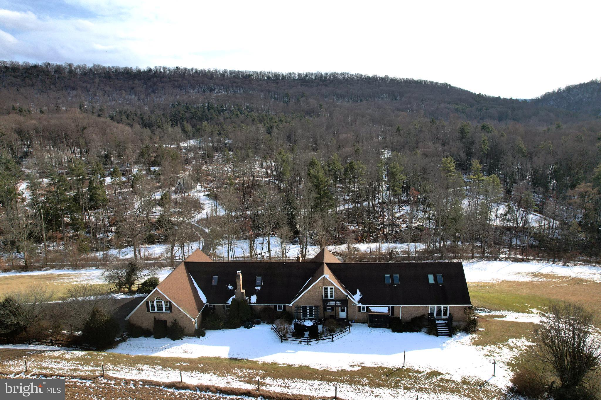 COLYER LAKE - Residential