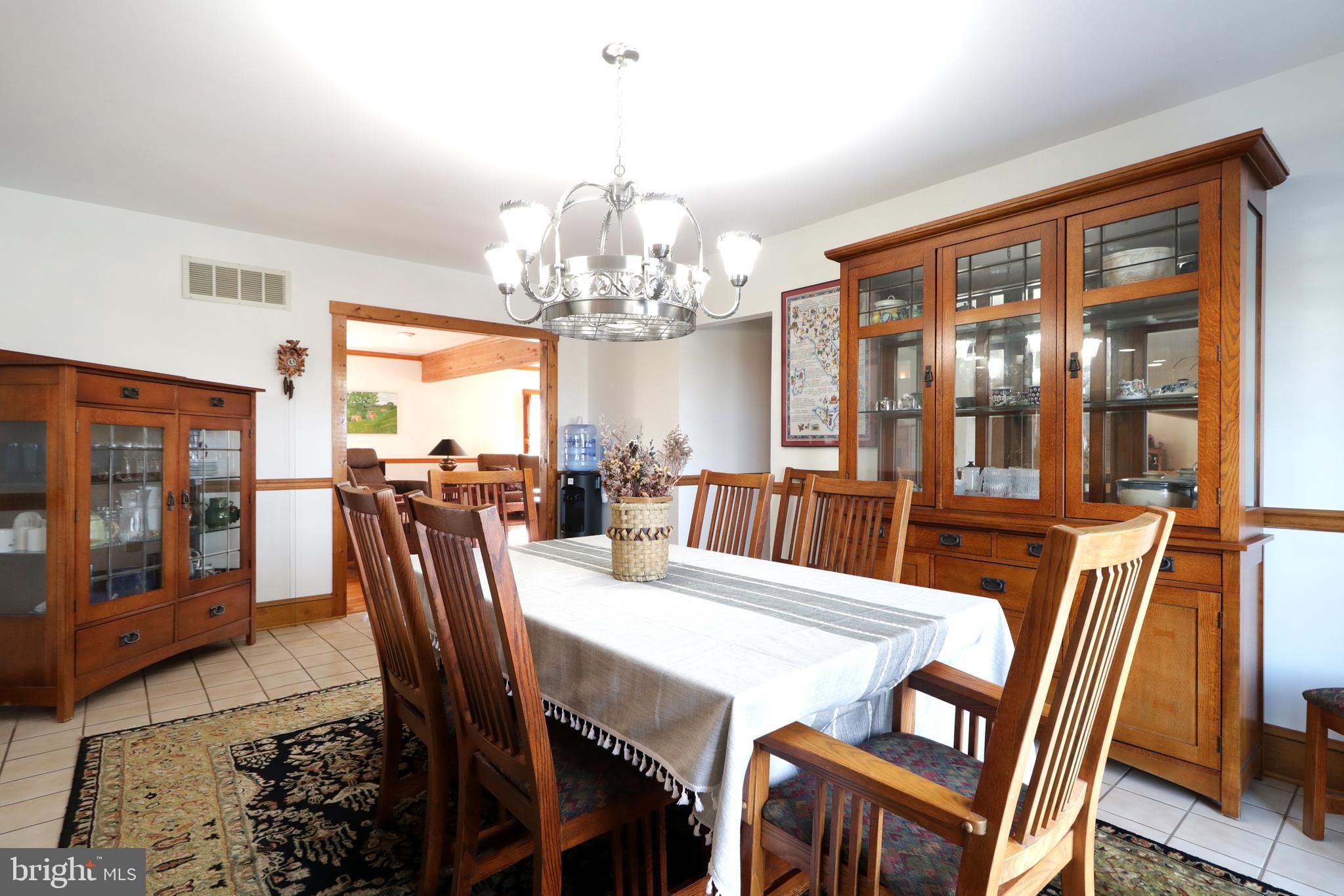 COLYER LAKE - Residential