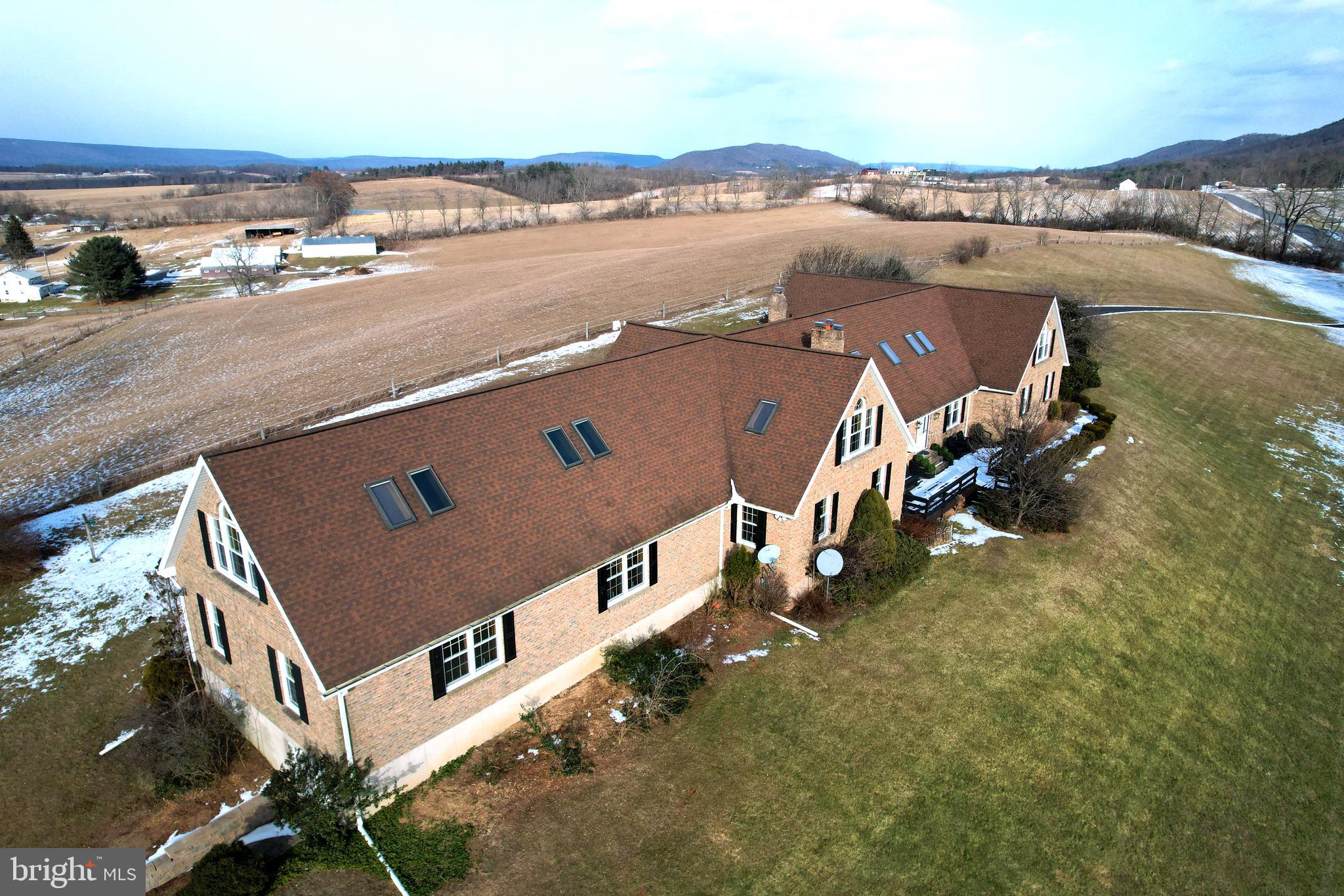 COLYER LAKE - Residential