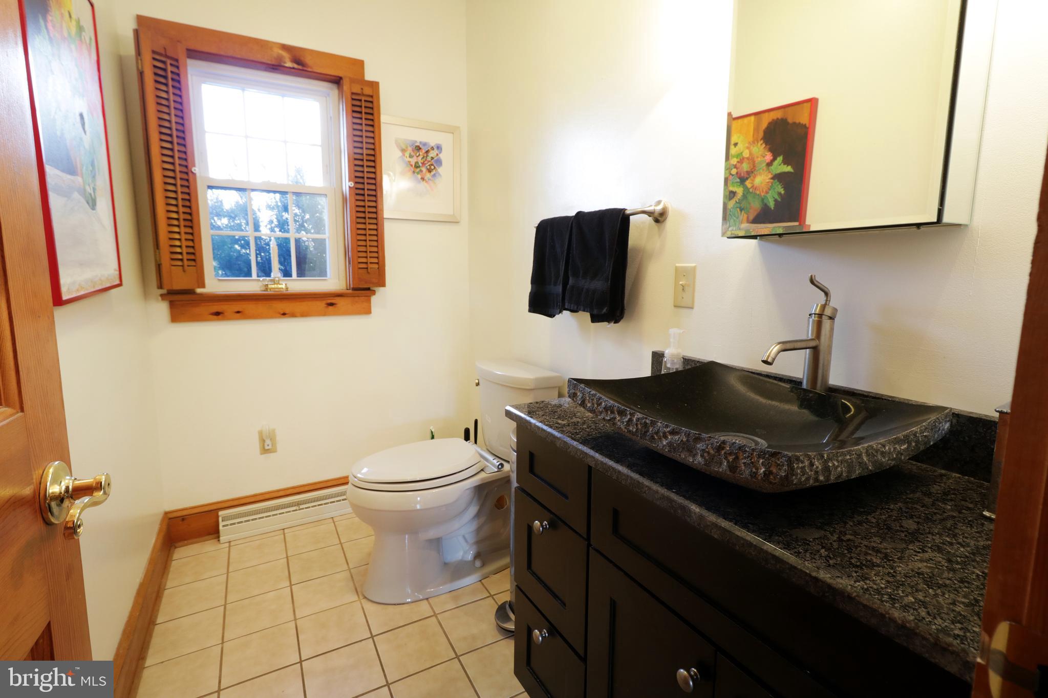 COLYER LAKE - Residential