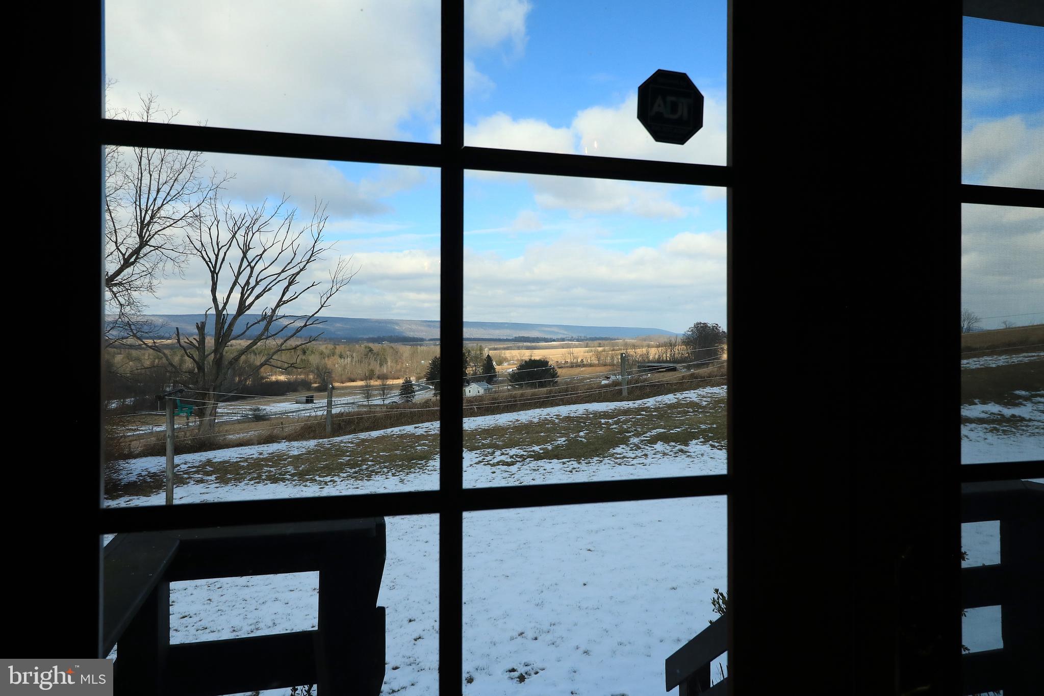 COLYER LAKE - Residential