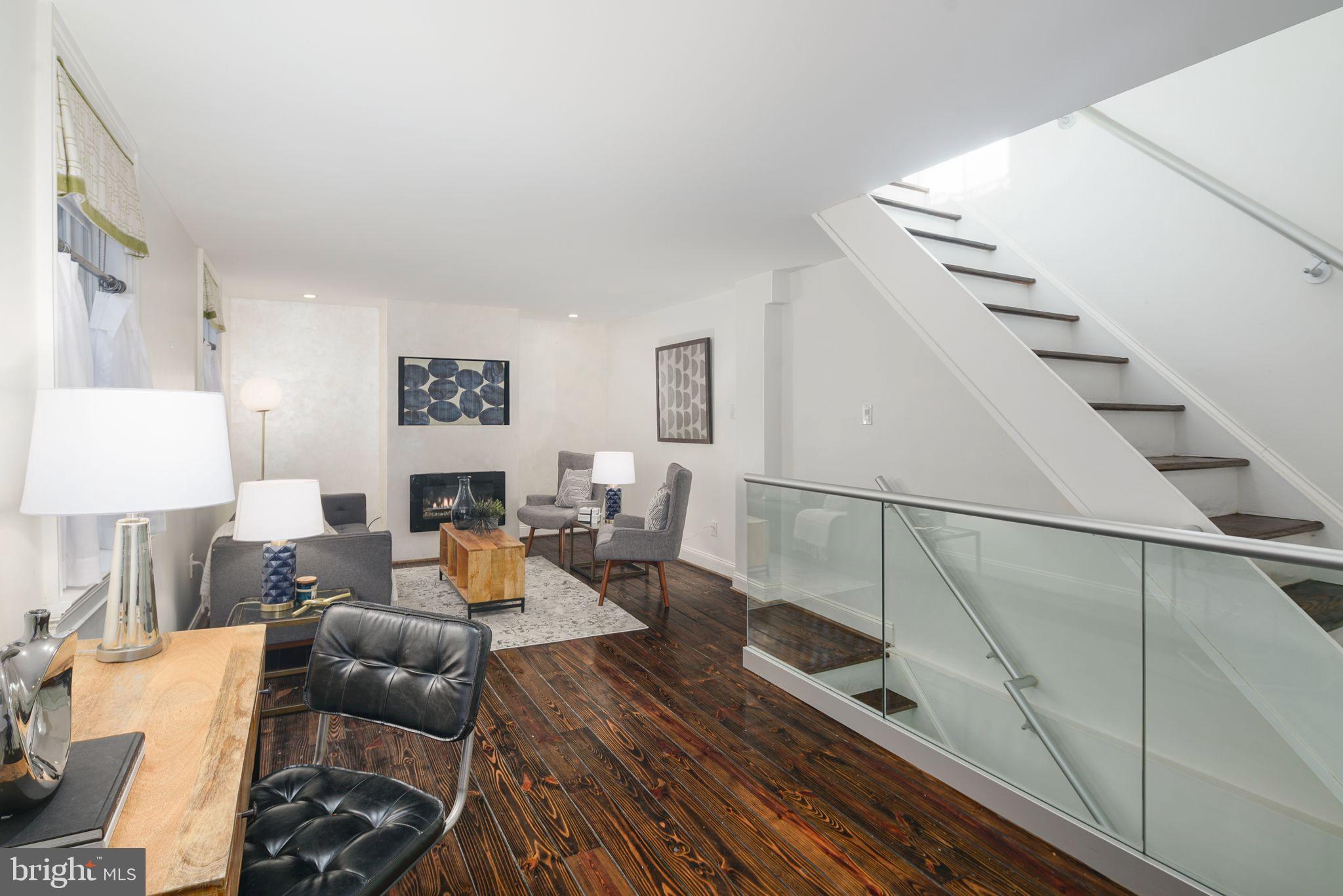 WASHINGTON SQ WEST - Residential