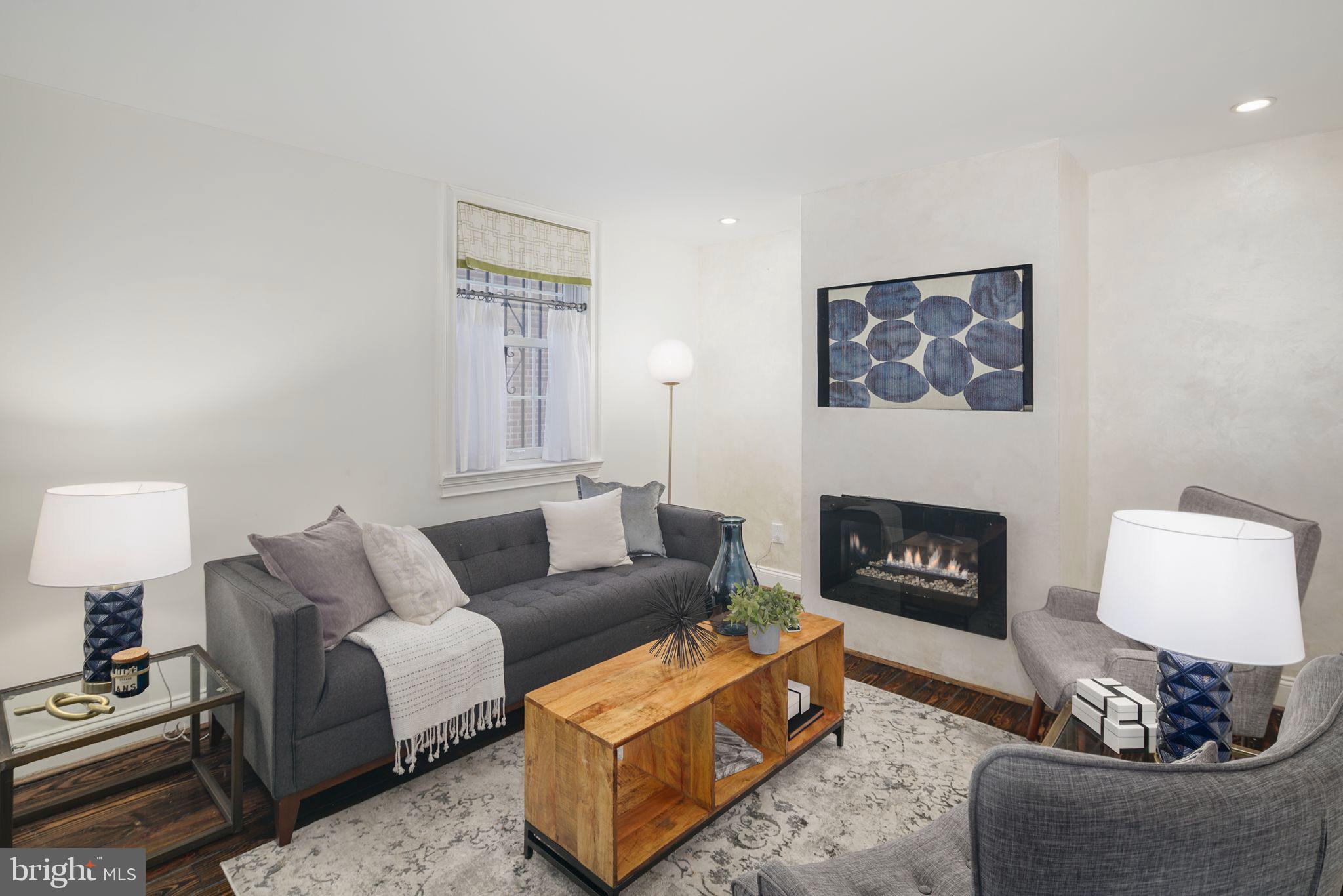 WASHINGTON SQ WEST - Residential