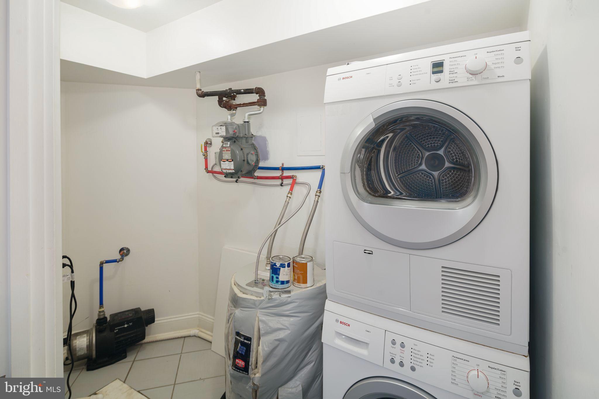 WASHINGTON SQ WEST - Residential