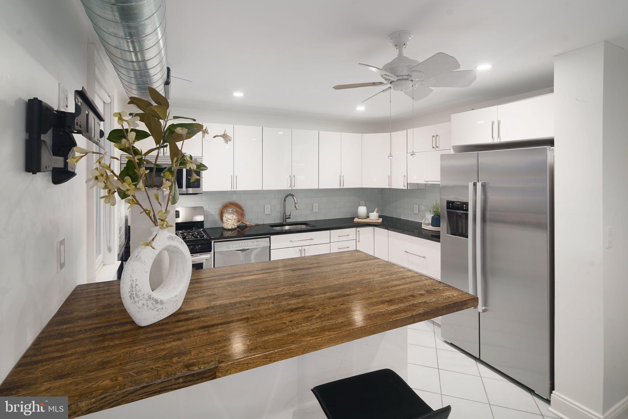 WASHINGTON SQ WEST - Residential