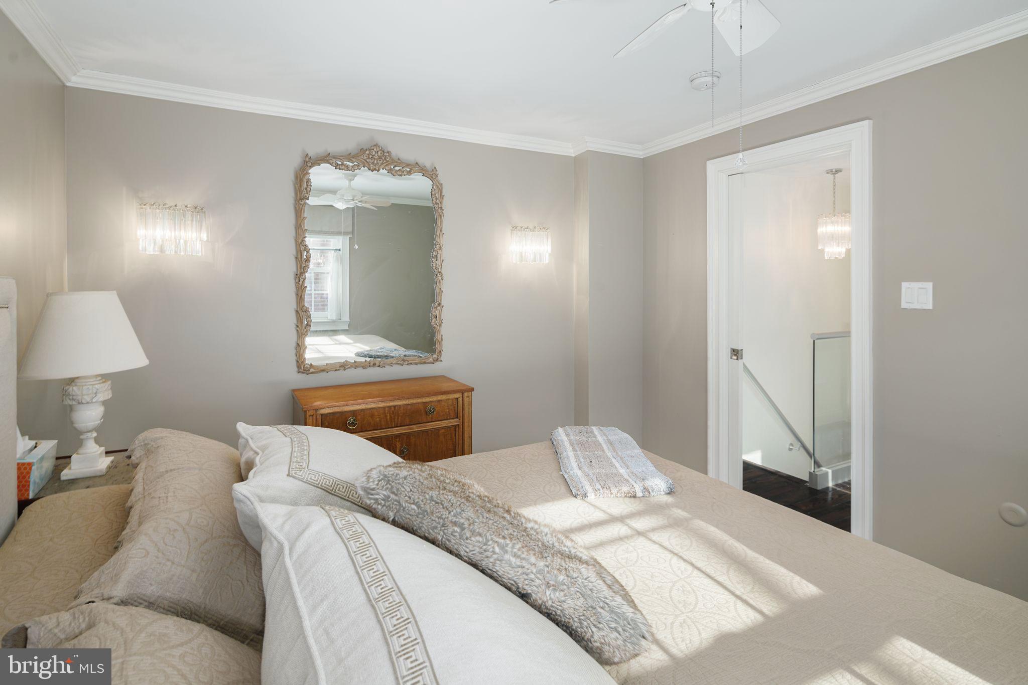 WASHINGTON SQ WEST - Residential