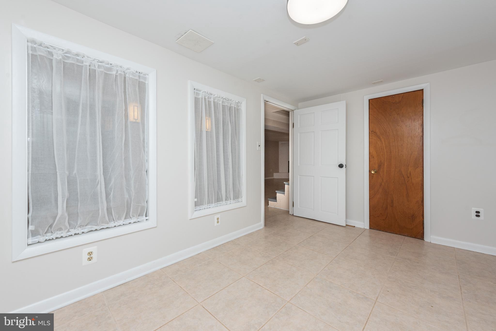 FORGE HEIGHTS - Residential Lease