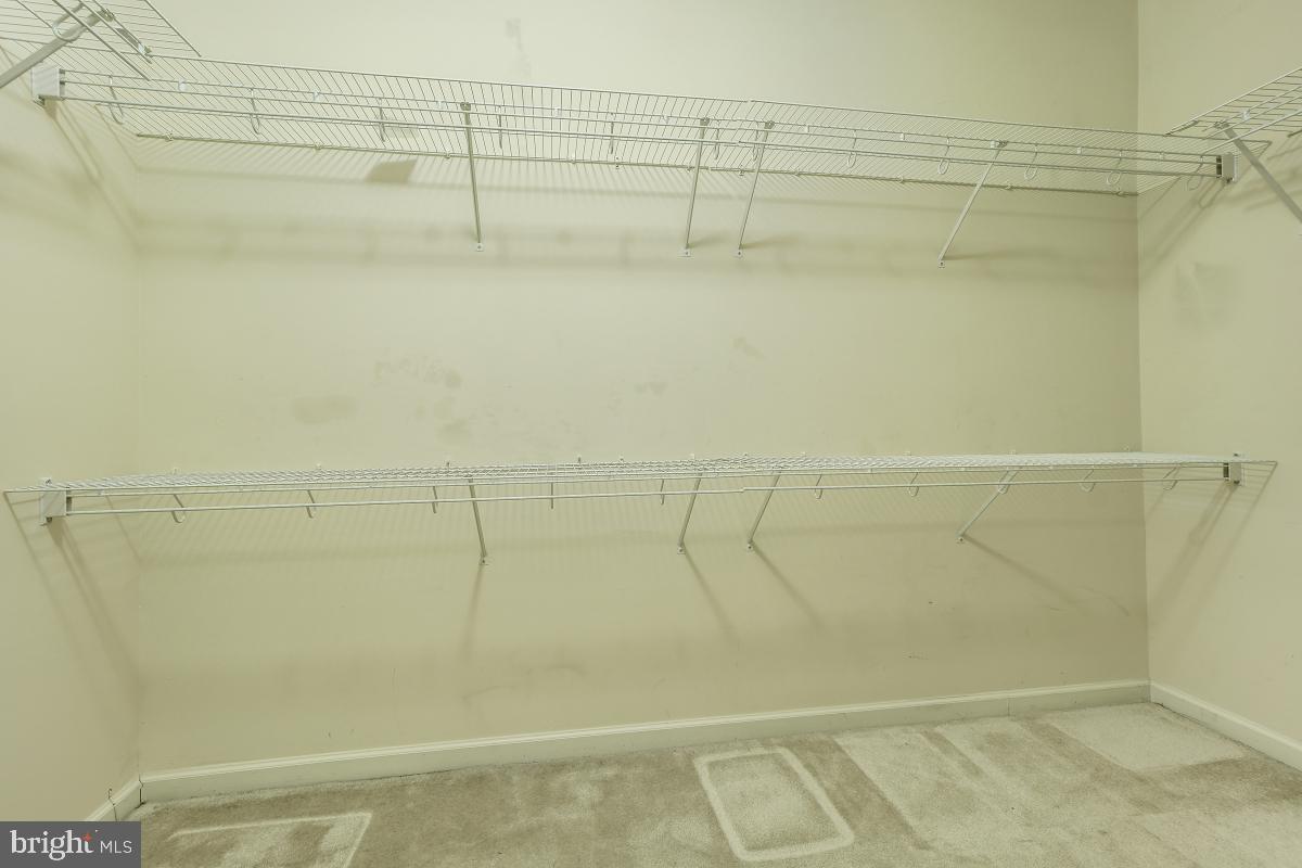 THE COLONNADE AT KENTLANDS - Residential