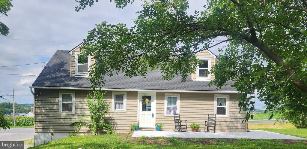 Photo of 1502 Lancaster Pike, Quarryville, PA 17566 (MLS # PALA2054712)