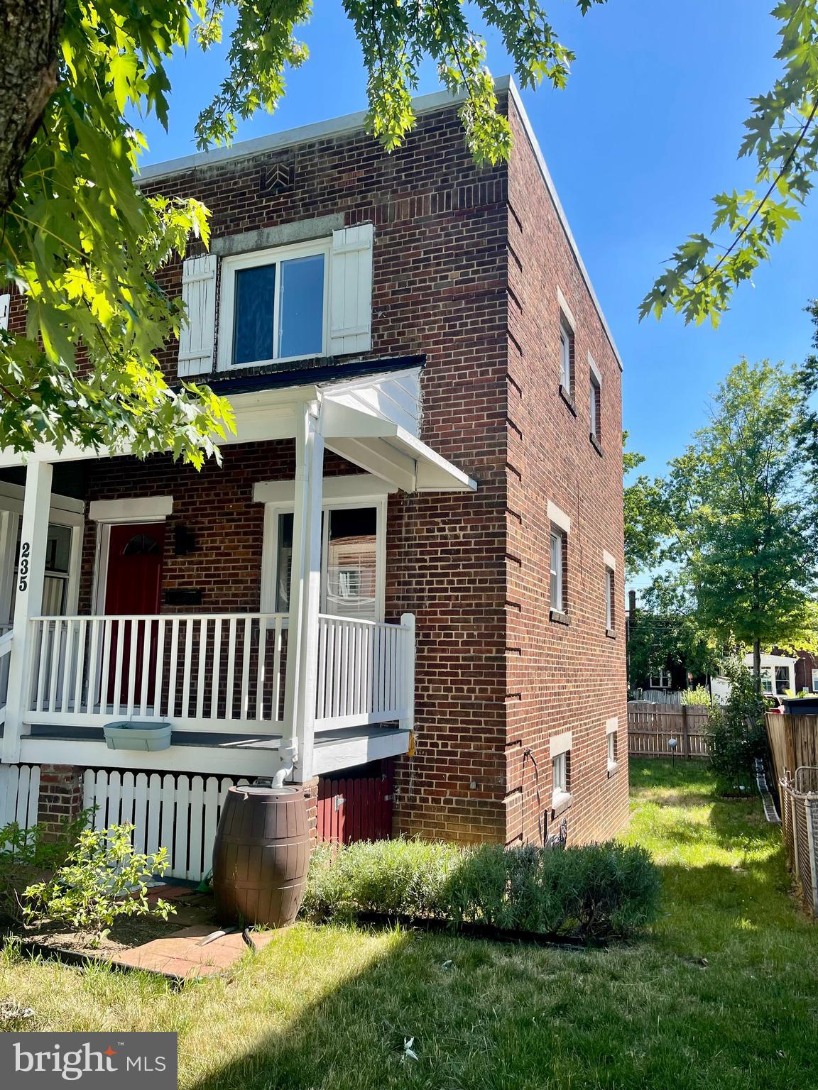 235 EVANS LANE